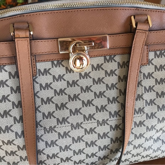 🍁FALL SALE🍁 Authentic Michael Kors Hamilton Traveler Large Satchel - Picture 6 of 11